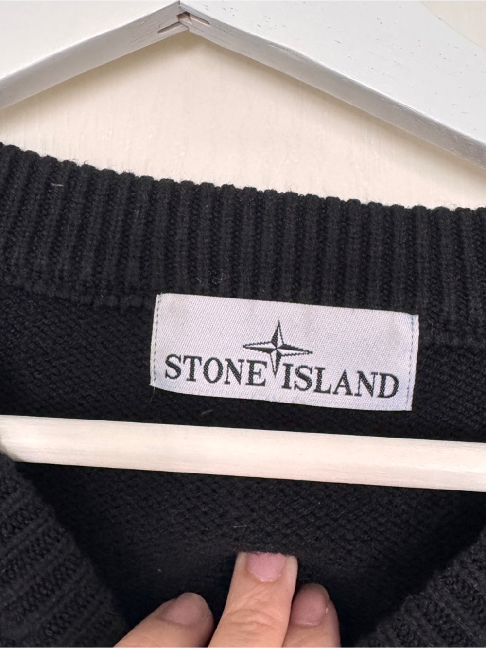 Unisex sweater